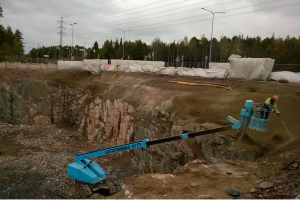 Ruiskubetonointia Pitäjänmäessä Helsingissä